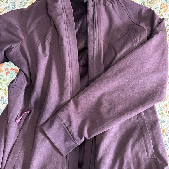 Women’s Kirkland Purple Coat, Size Medium - Picture 8 of 10